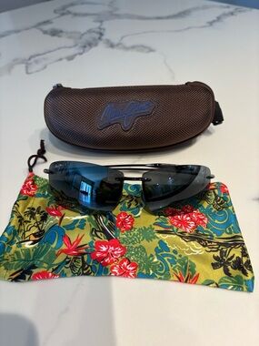 Maui Jim Men's Rimless Sunglasses - Black Lenses Frame